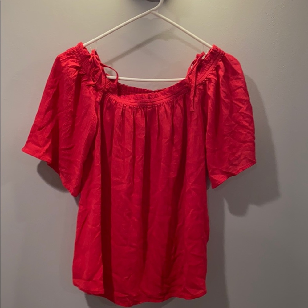 Pink shoulder less blouse